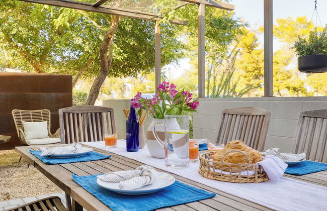 Sundrenched by Avantstay Pool, Mins to Old Town - Foto 36