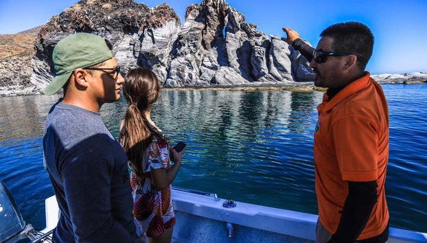 Ascoltando le spiegazioni della guida