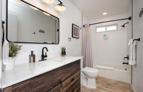 Buckeye Bungalow w hot tub/firepit/views Pet Friendly - Foto 18