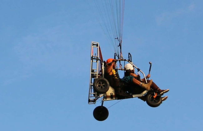 Paramotor Flight Over Monterrey - Foto 1