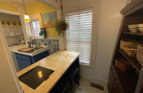 Lovely apartment with King bed, 2 twins & 2 sofas - Foto 12