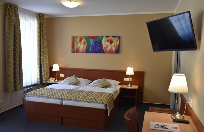 Aparthotel Austria Suites - Foto 9