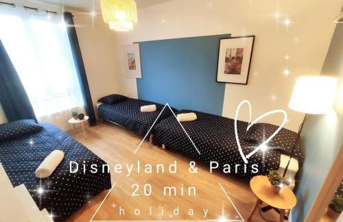 DisneyLand - Paris 20 min - Parking - 8 personnes - Foto 1