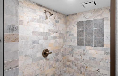 Game Room Resort Pool HotTub Modern Desert Oasis - Foto 34