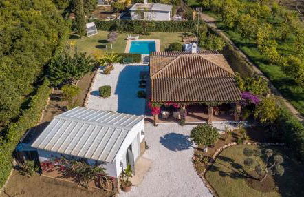 Villa con piscina cerca de la playa - Photo 3