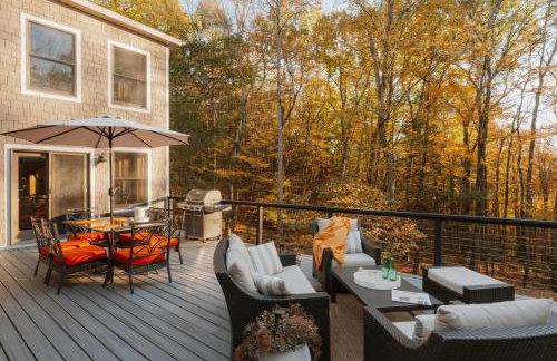 Secluded Catskills 3BR with Hot Tub & Roof Deck - Foto 35