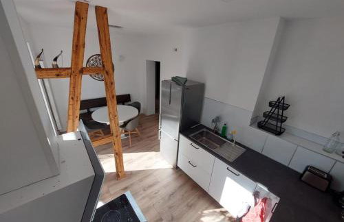 City Residenz Jena - modern, groß, ruhig, zentral, 2 Balkone, 4 Zimmer, Küche, Bad - Foto 4