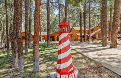 Pristine Cabin on Wooded Lot. Fantastic Location Pool Table - Foto 2