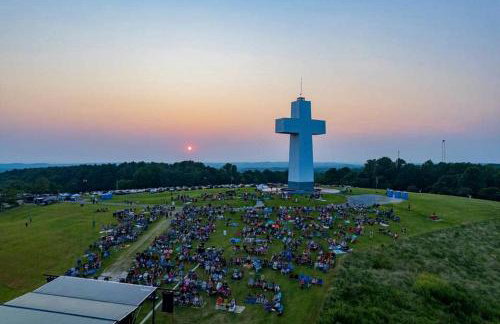 Lakefront Cabin with Fire Pit in Carbondale, Illinois - Foto 40