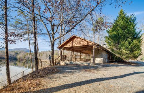 Pet-Friendly Cabin with Loft 5 Mi to Lake Lure! - Foto 31