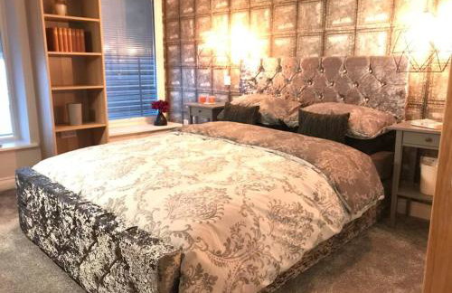 Modern Apartment in Latitude52 Dockyard & parking - Foto 6