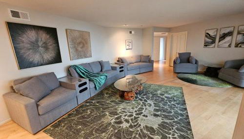 La Jolla Gem with Ocean View - 11 Beds, Hot Tub, Karaoke & Game Den - Foto 4