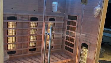 Neue moderne Ferienwohnung mit Infrarot Sauna und großen Garten - Foto 3