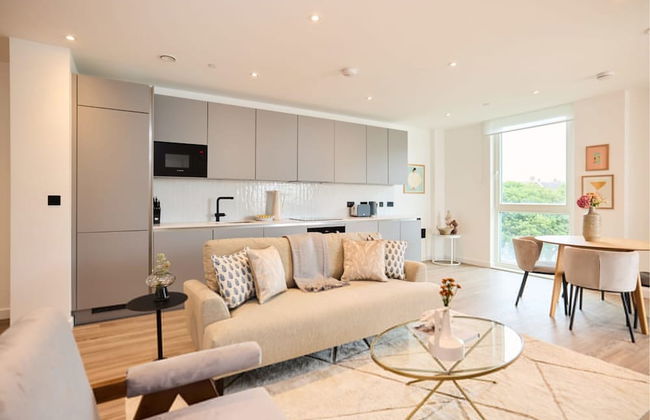 The Tottenham Escape - Lovely 2bdr Flat With Balcony - Foto 8