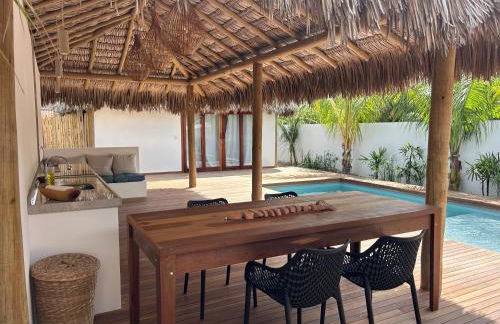 Tiki Pool's Bungalows - Foto 3