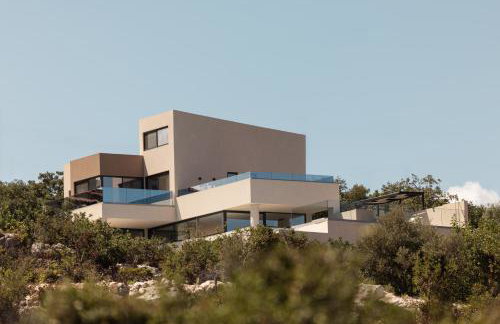 Aerial Villa - Award Winning Luxury Retreat - Foto 13