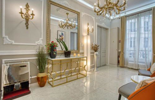 Galeries LaFayette - 7 bedrooms - lift - aircon - Foto 17