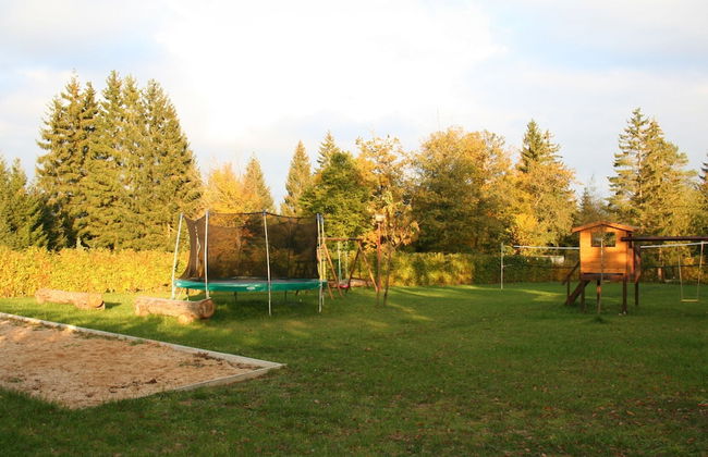 Bungalow in Eifel Near Forest and Mountains - Foto 15