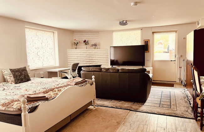 Charming Studio Flat In Sollentuna, Stockholm - Foto 1