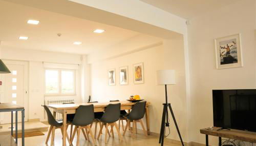 Modernes Haus mit spektakulärem Meerblick und Pool - Foto 3