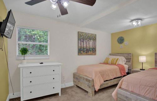 10 beds! Large home Groups multiple families - Foto 29