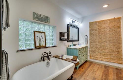 Secluded Marathon Hideaway with Fire Pit and Views! - Photo 14