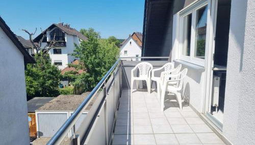 Fully equipped Apartment with big balcony and cozy living room - Foto 5