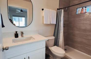 Sea & Sun Getaway near Seaworld - Foto 38