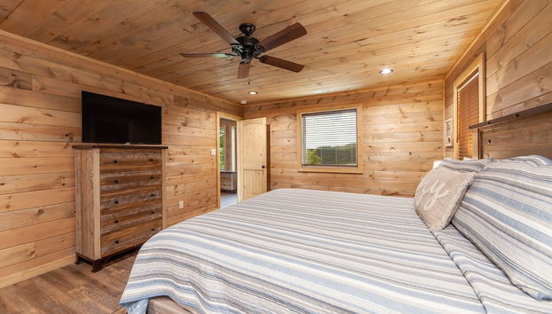 Thunder Mountain Lodge 5 Bedroom Cabin by RedAwning - Foto 5, Habitación