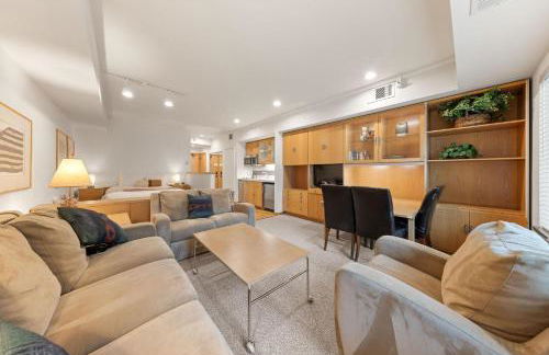 Palisades Tahoe Lodge Rentals Studio #228 - Foto 5