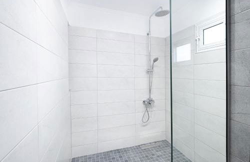 Omalia Apartment - Photo 34