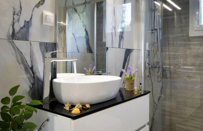 Villa Noulia With 4 Bedrooms and 2 Bathrooms - Photo 23