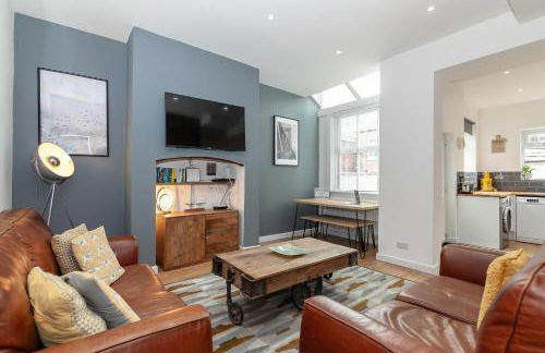 Park House - Large 3 Bedroom Victorian House, 10 Mins from Manchester - Foto 2