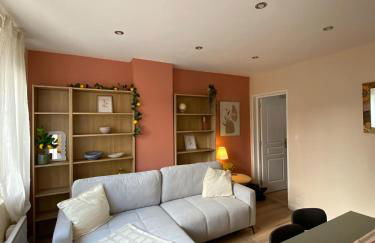 Douce Escale en Plein Centre - Avec Parking privé - Foto 1