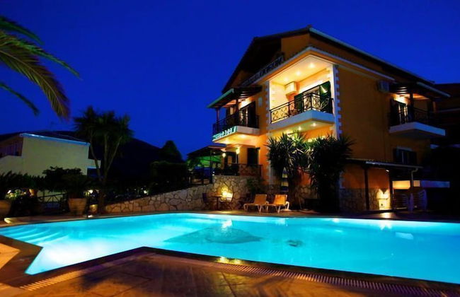 Odeon Hotel - Foto 1