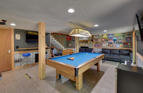 Private Dock & Game Room! Lake Hartwell Retreat - Foto 11
