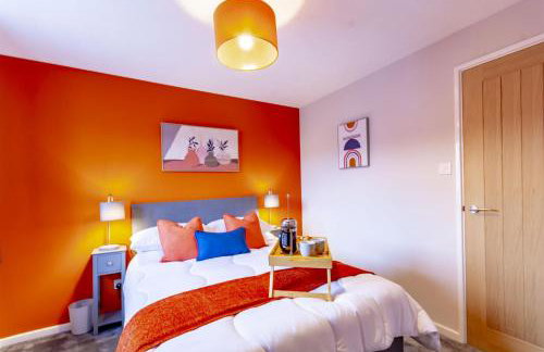 Modern 2-Bed Home with Free Parking Near Peak District - Foto 6