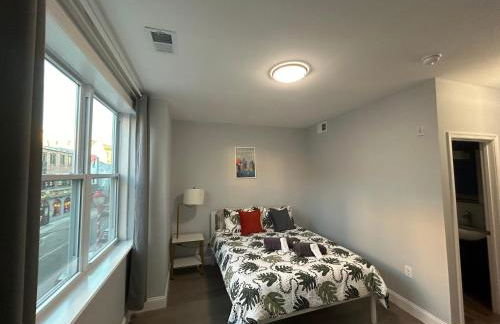 Cozy 2-3 Bedroom Apartment in Center City! - Foto 108