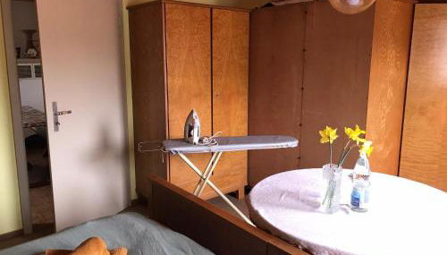 Retro Ferienwohnung mit Schlossblick im Nordschwarzwald - Foto 2, furniture