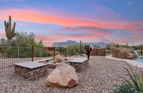 Dutchman Copper Ranch - Rooftop patio, Heated pool, Mtn Views, Waterslide - Foto 44