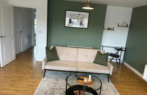 Long Stay - Free Parking - Contractors - Train Station - Students - Foto 5