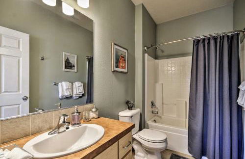 Modern Vancouver Townhome - Right on Main St! - Foto 16