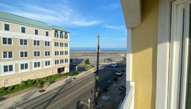 Seawall Strolls & Sunset Sips - Ocean View - Foto 1