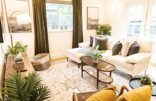 Serene Escape 2BD Private Patio & Firepit near Stanford - Foto 22