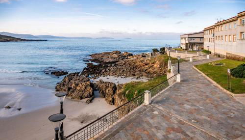 Fee4Me Front line beach flat in Caión - Foto 4