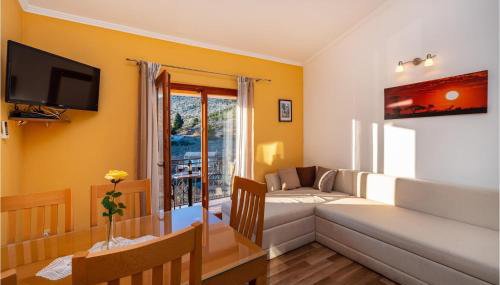 Cozy Apartment In Modric With Wifi - Foto 5