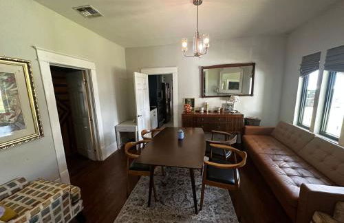 Farmhouse Oasis w Pool Heated Spa Treehouse and Game Room Located Centrally off I-4 - Foto 31