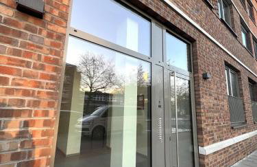 New-three room-Entire Apartment with two Balconies & Garage, Central-Fast Access to City Center - Barmbek -Stadtpark - Foto 23