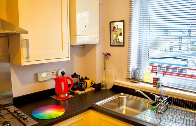 Welcoming and Homely 2 Bed in Central Location - Foto 10