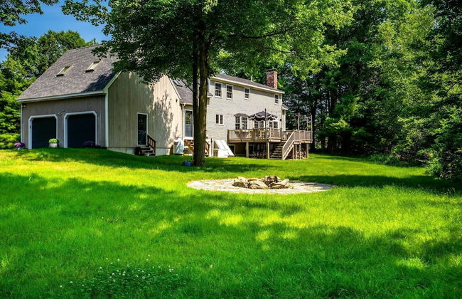 Maine Adventure 3BR Oasis Awaits! - Photo 40